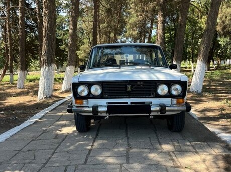 LADA (VAZ) 2106