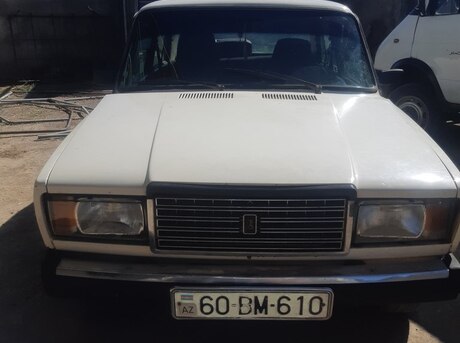 LADA (VAZ) 2107
