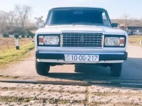 LADA (VAZ) 2107