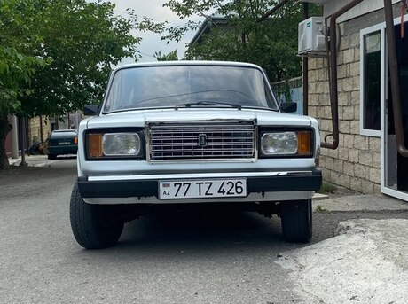 LADA (VAZ) 2107