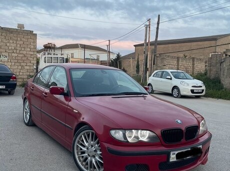 BMW 320