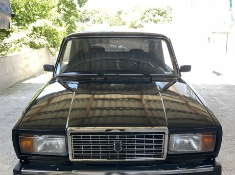 LADA (VAZ) 2107
