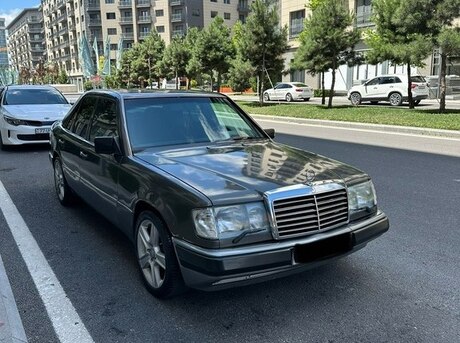 Mercedes 250 D