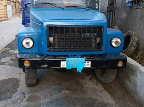 GAZ 53