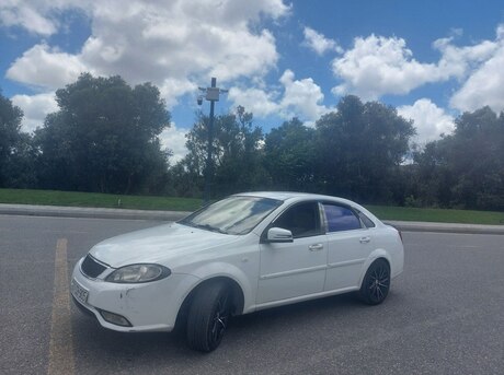 Daewoo Gentra