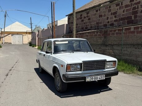 LADA (VAZ) 2107