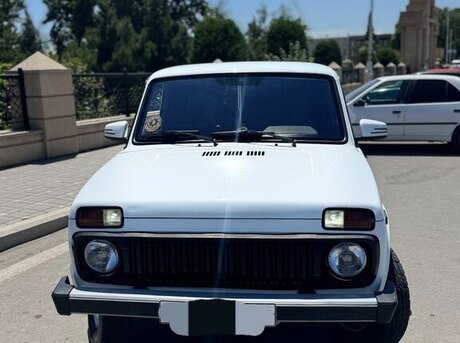 LADA (VAZ) Niva