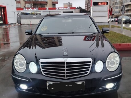 Mercedes E 320