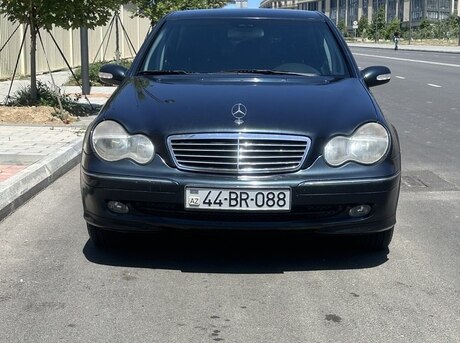 Mercedes C 240