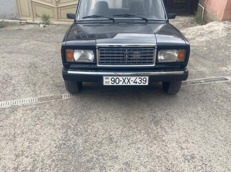 LADA (VAZ) 2107