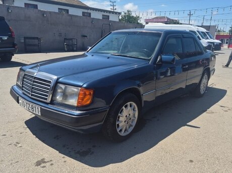 Mercedes 300 D