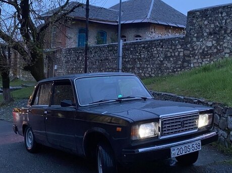 LADA (VAZ) 2107