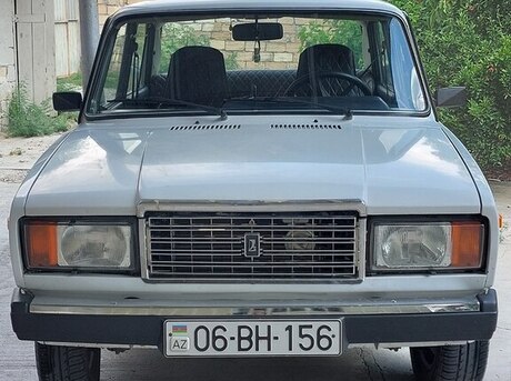 LADA (VAZ) 2107