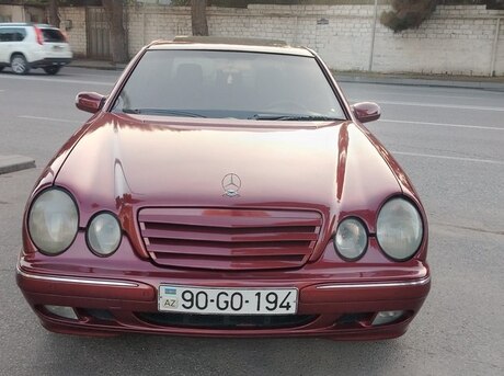 Mercedes E 230