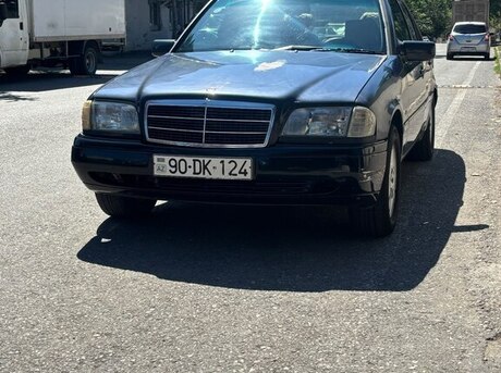 Mercedes C 180
