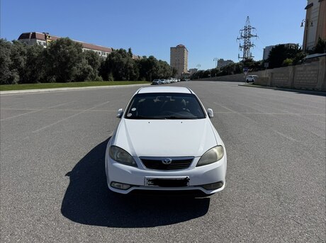 Daewoo Gentra