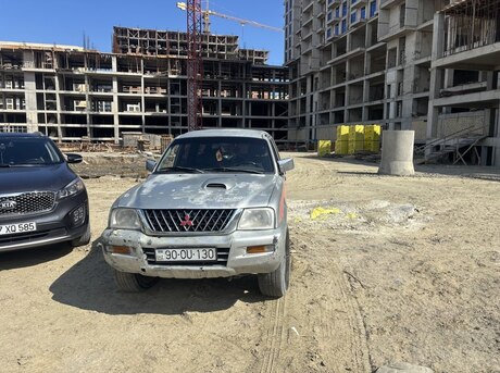 Mitsubishi L200