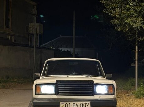 LADA (VAZ) 2107