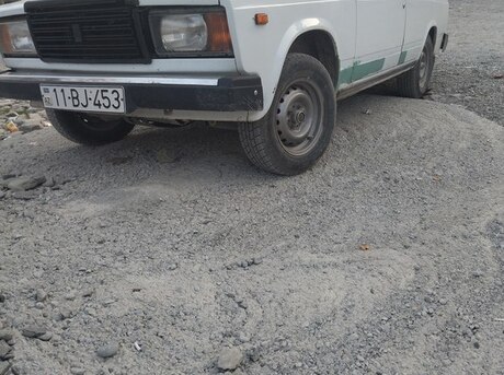 LADA (VAZ) 2107