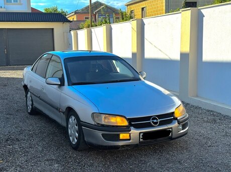 Opel Omega