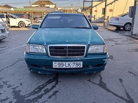 Mercedes C 220