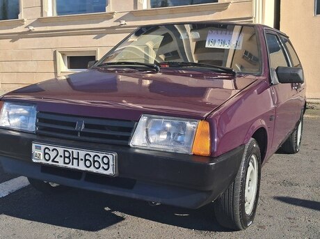 LADA (VAZ) 2108