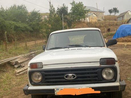 LADA (VAZ) Niva