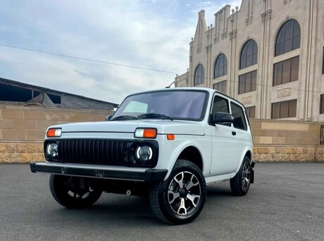 LADA (VAZ) Niva
