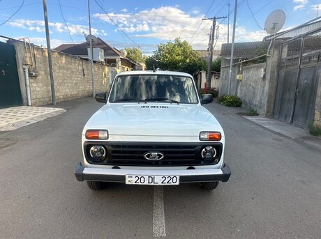 LADA (VAZ) Niva