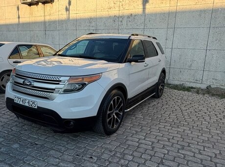 Ford Explorer