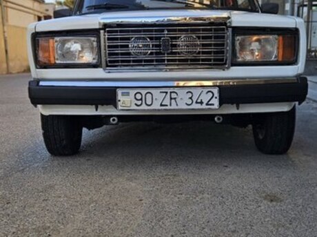 LADA (VAZ) 2107
