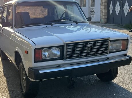 LADA (VAZ) 2107