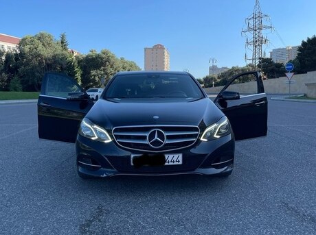 Mercedes E 220