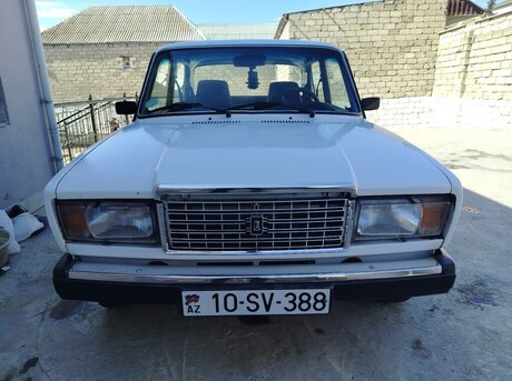 LADA (VAZ) 2107