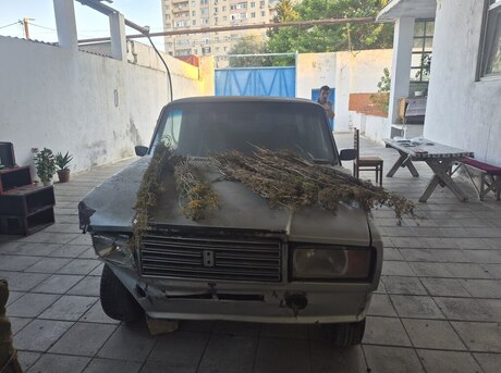 LADA (VAZ) 2107