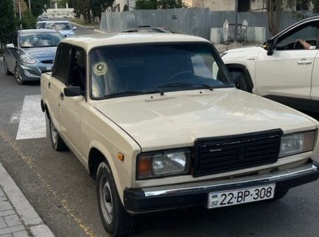 LADA (VAZ) 2107