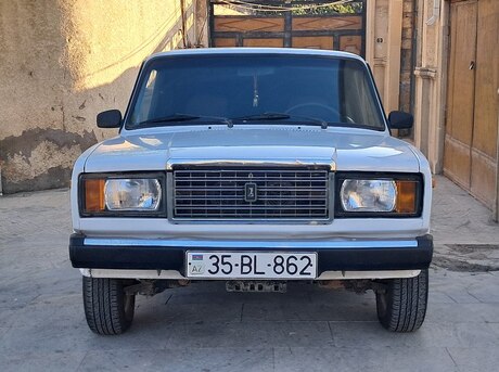 LADA (VAZ) 2107