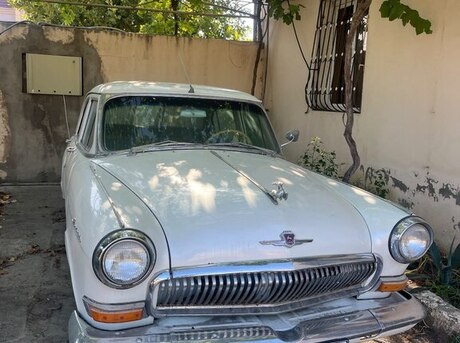 GAZ 21 "Volga"