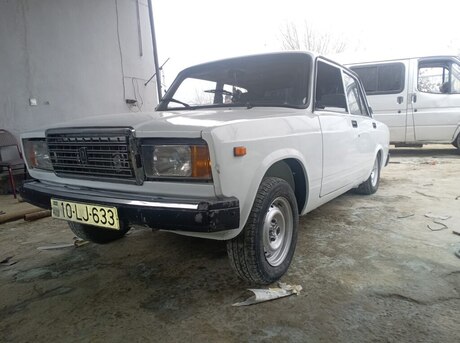LADA (VAZ) 2107