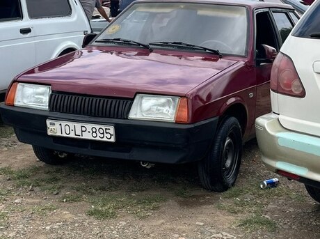 LADA (VAZ) 2109
