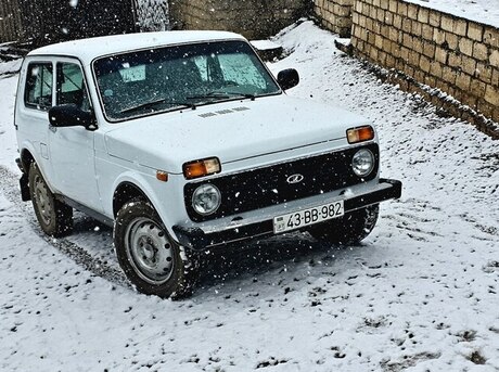 LADA (VAZ) Niva
