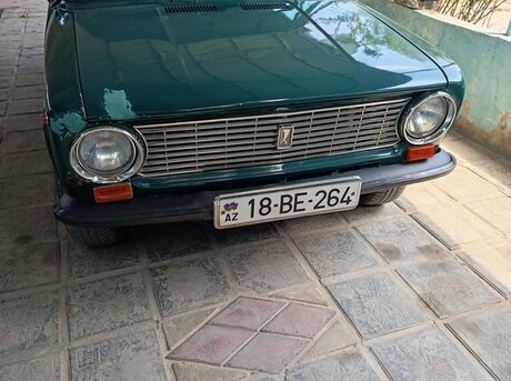 LADA (VAZ) 21011