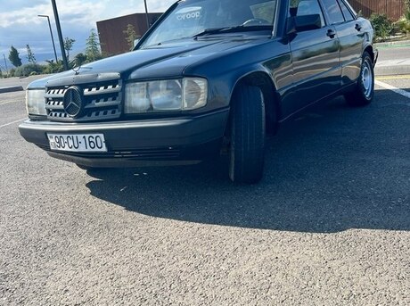 Mercedes 190