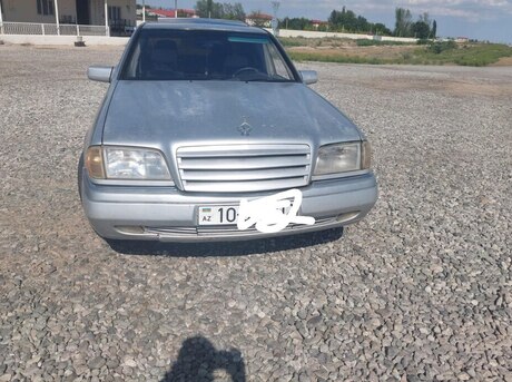 Mercedes C 220