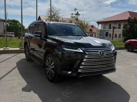 Lexus LX 500d