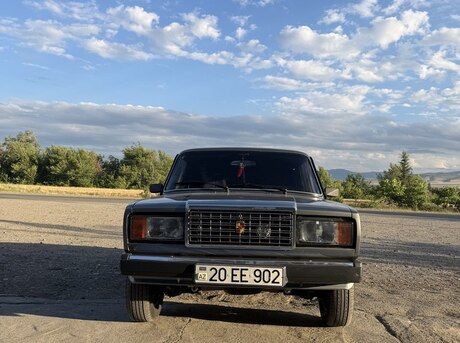 LADA (VAZ) 2107