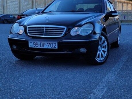 Mercedes C 240