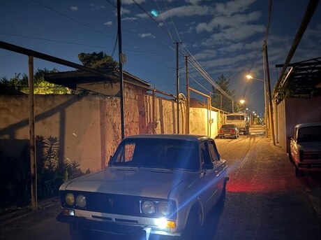 LADA (VAZ) 2106