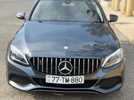 Mercedes C 300