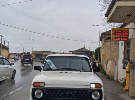 LADA (VAZ) Niva